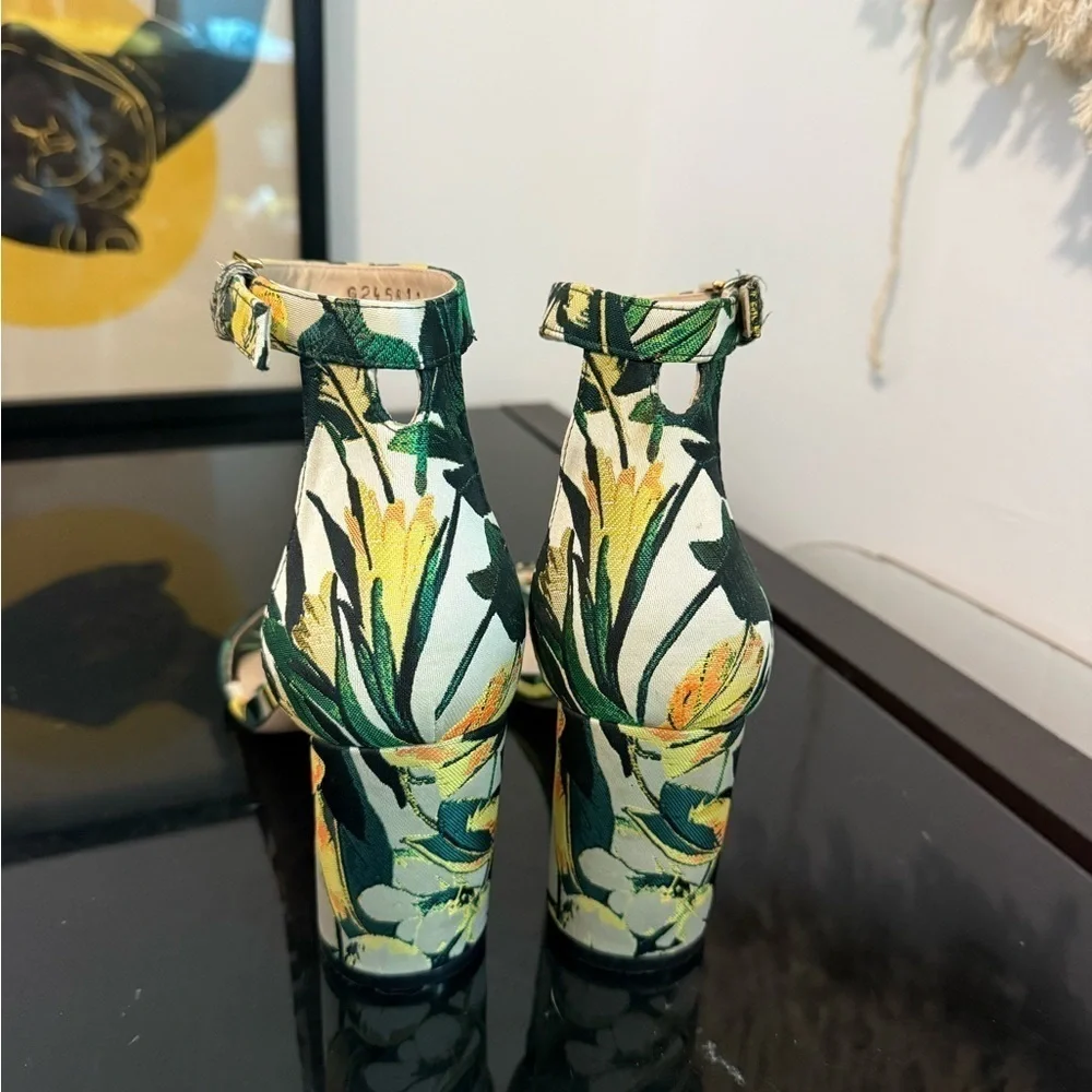 N/A stuart weitzman